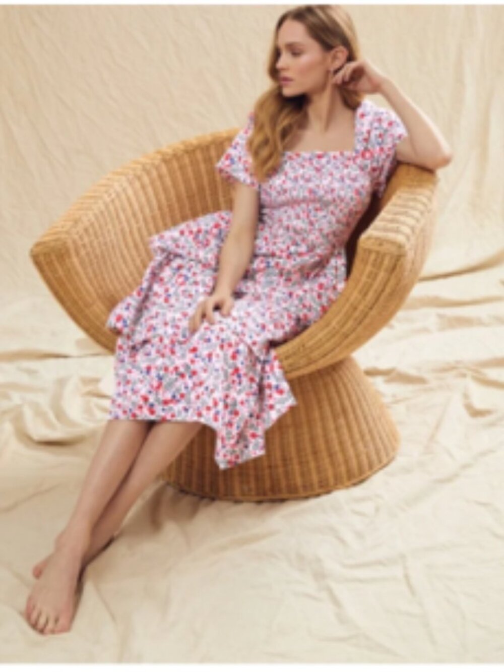 Draper James Smocked Tiered Midi Dress in Berry / Magnolia Print – Size Medium